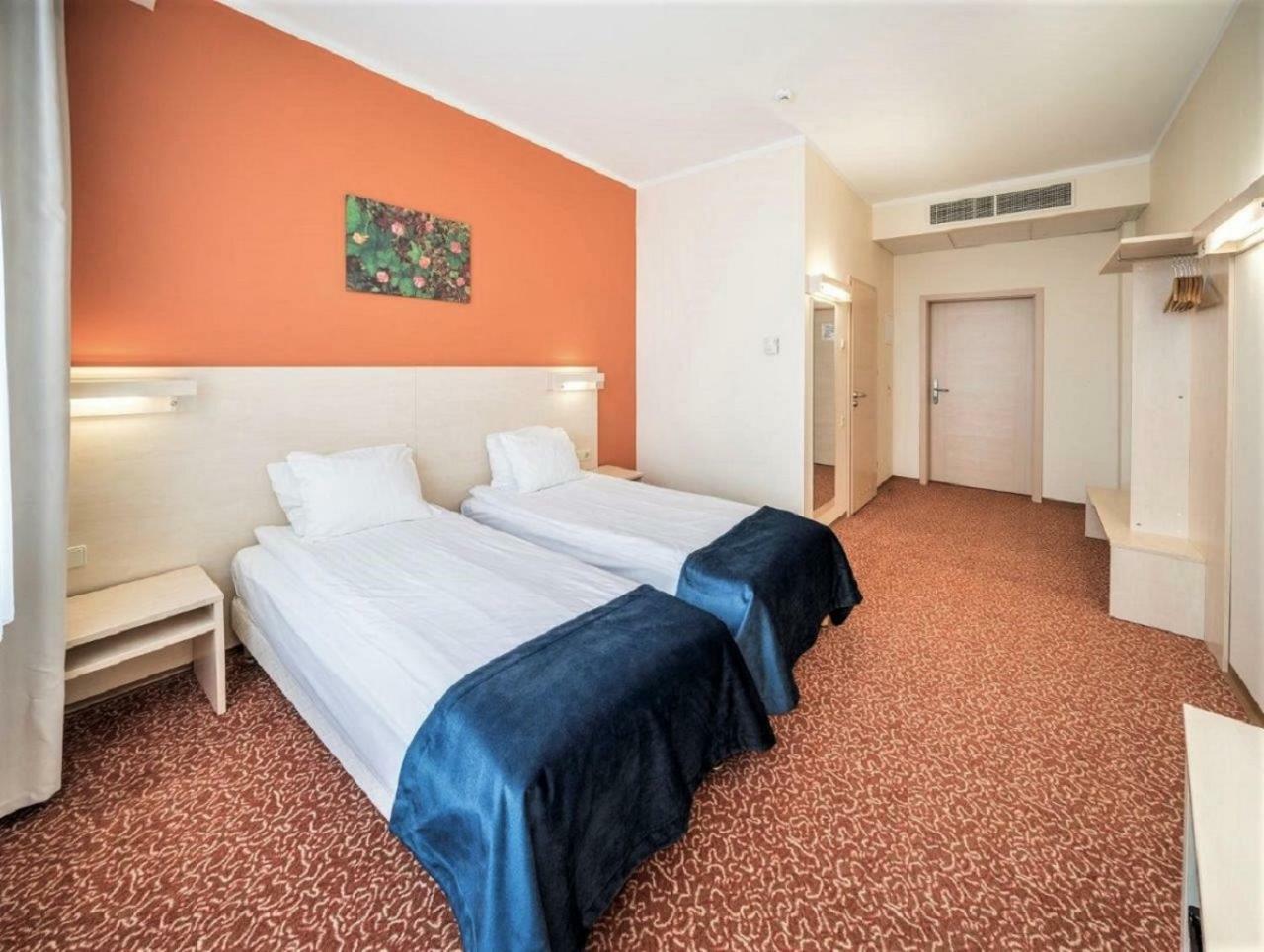 Rija Bauska Hotel المظهر الخارجي الصورة